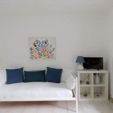 Small Theater Apartment Epidaurus Zewnętrze zdjęcie